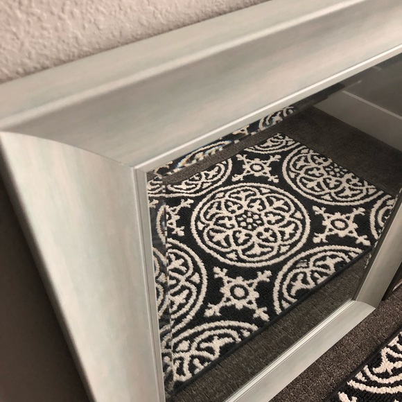 Mirror - Picture 2 of 4